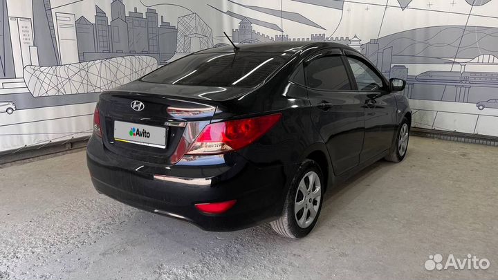 Hyundai Solaris 1.6 AT, 2014, 210 000 км