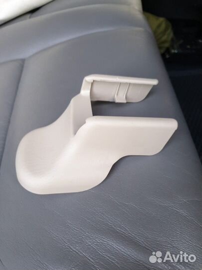 Пластиковая накладка ленд крузер 100