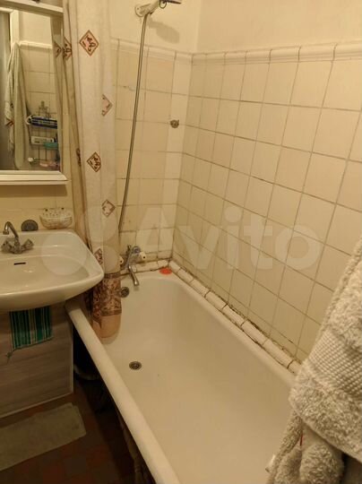 Комната 58 м² в 2-к., 9/10 эт.