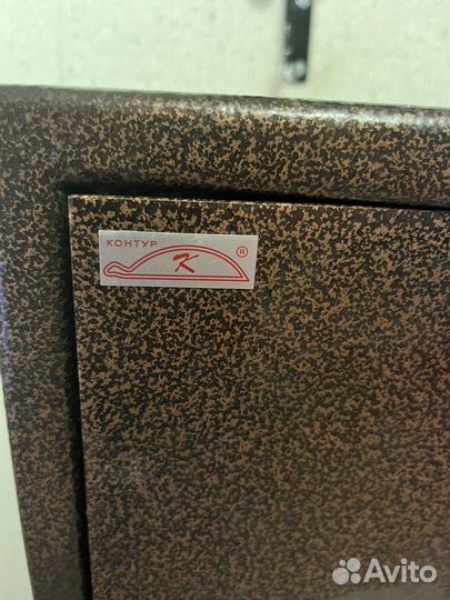 Продам сейф