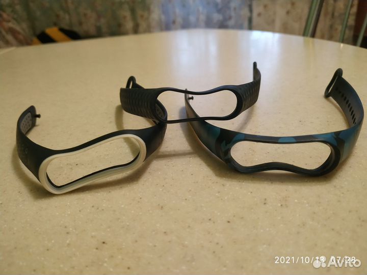 Чехлы, браслеты