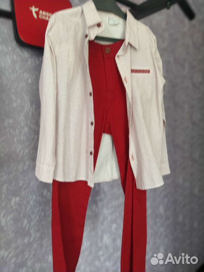 Костюм на мальчика. на возраст 5 лет