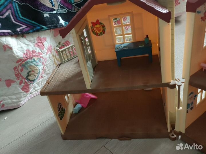 Кукольный домик