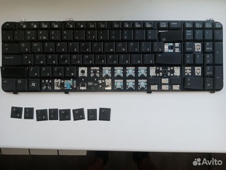 Кнопки, крепления кнопок клавиатуры ноутбука HP