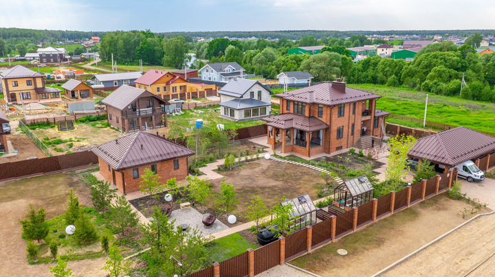 Участок 9,2 сот. (ИЖС)