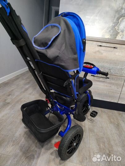 Детский велосипед с родительской ручкой