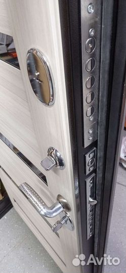 Дверь входная металлическая Армада