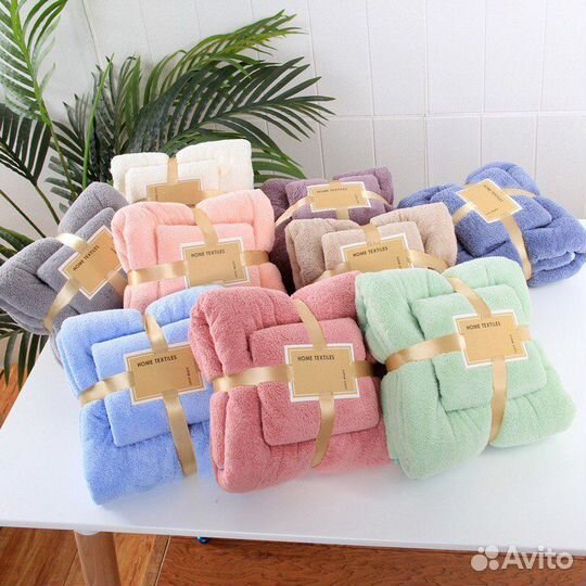 Подарочные полотенца разные