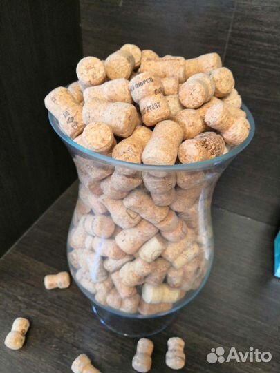 Пробки от шампанского и вина