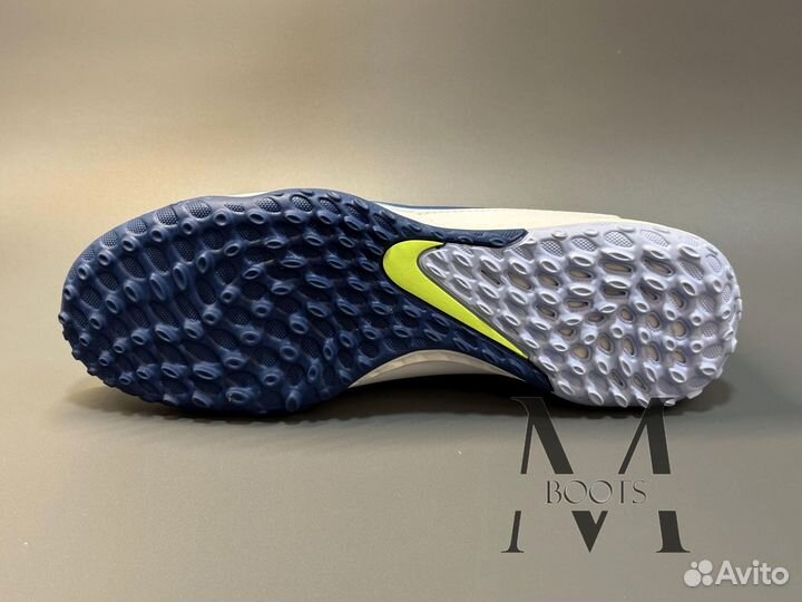 Сороконожки Nike React Tiempo Legend 9