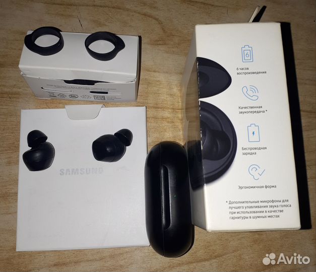 Беспроводные наушники samsung galaxy buds