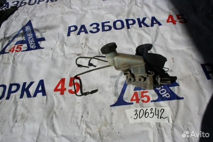 Цилиндр тормозной главный для Suzuki Wagon R+ 2000