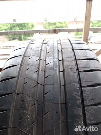 Michelin Pilot Sport 4 SUV 265/45 R19