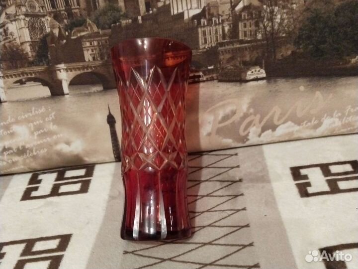 Ваза для цветов СССР из цветного стекла