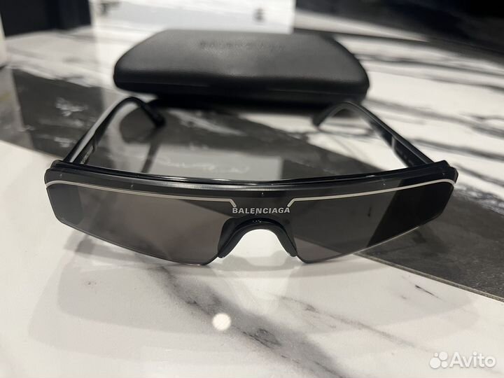 Очки balenciaga