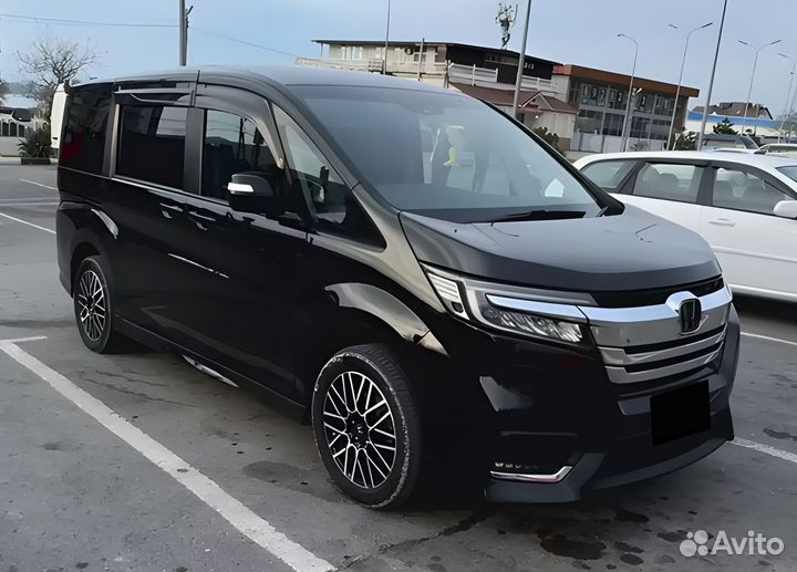 Honda Stepwgn Spada 1.5 CVT, 2020, 33 000 км