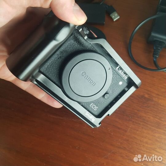 Комплект Canon m6 mark ll