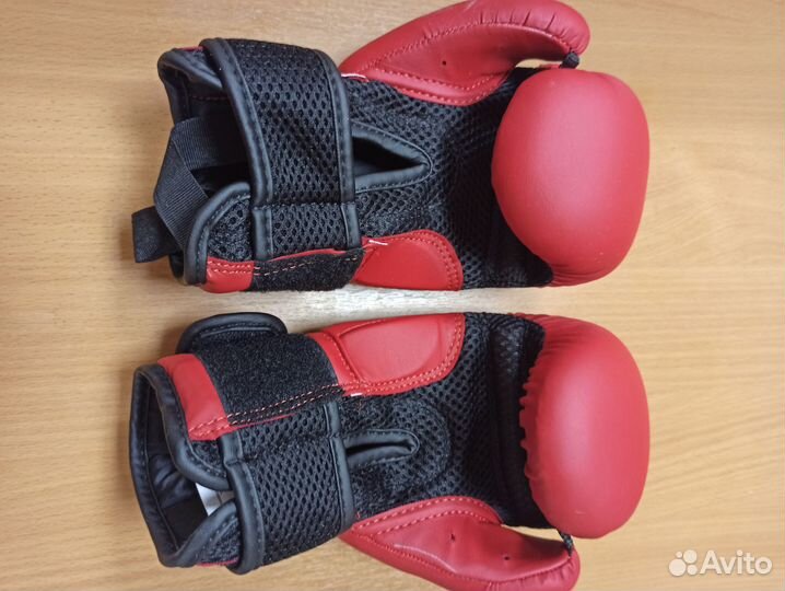 Перчатки спаринговые