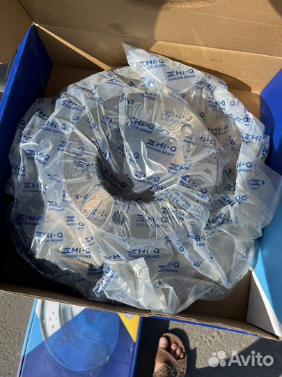 Диск тормозной передний toyota land cruiser 200