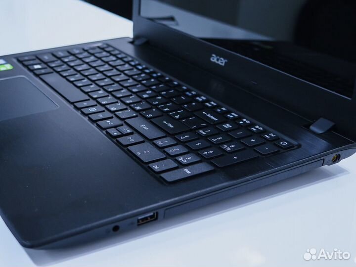 Acer Тонкий Новый i3-6006U / 940MX / 4GB