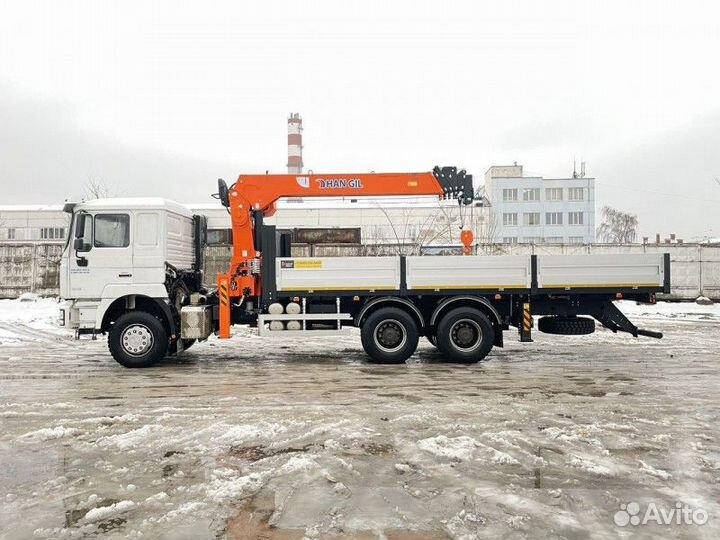 Автомобиль бортовой с кму на Shacman