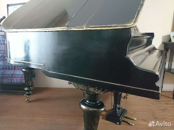Рояль кабинетный
