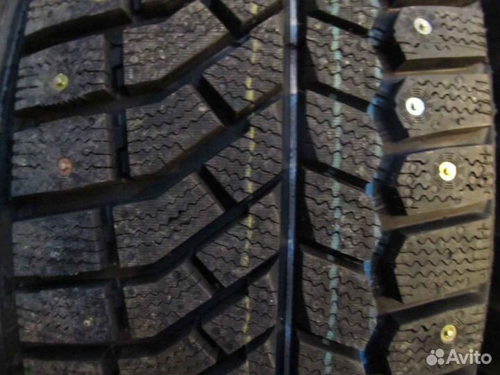 Viatti Brina Nordico V-522 205/50 R17 89T