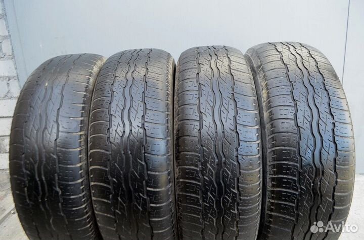 Bridgestone Dueler H/T D687 225/65 R17