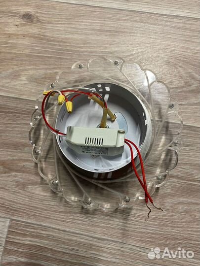 Светильник потолочный светодиодный