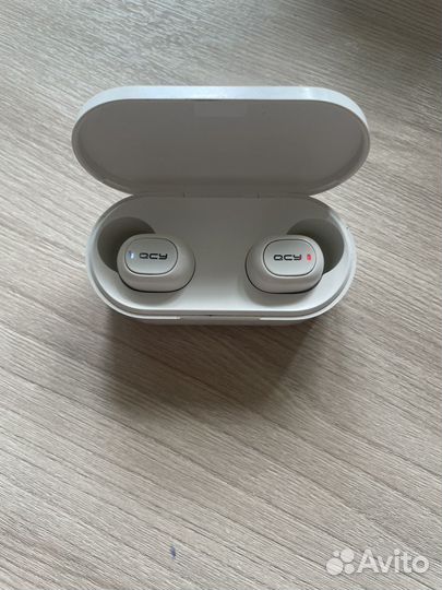 Беспроводные наушники QCY