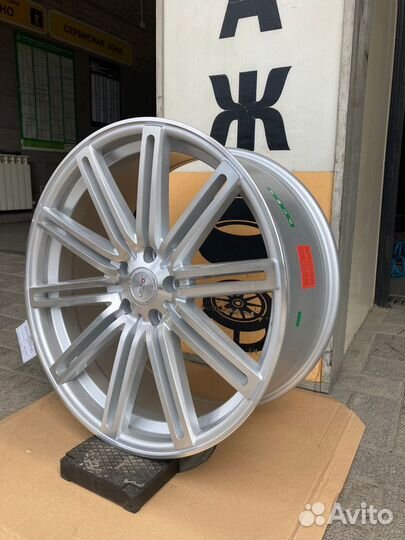 Литые диски на Audi A5 A6 A7 Q5 Q7 R20 Vissol