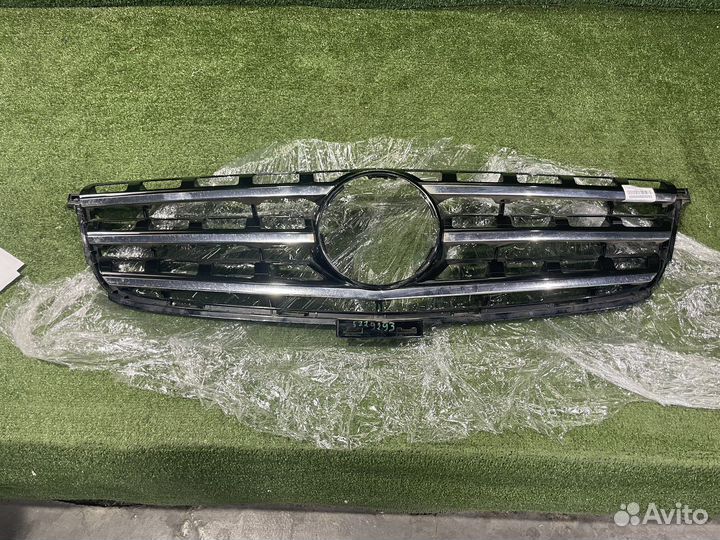 Решетка радиатора mercedes ml w164