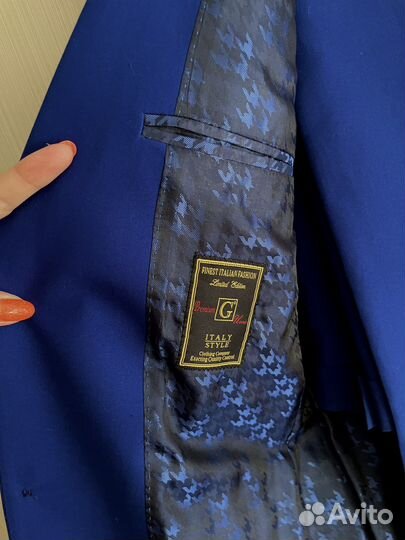 Мужской костюм