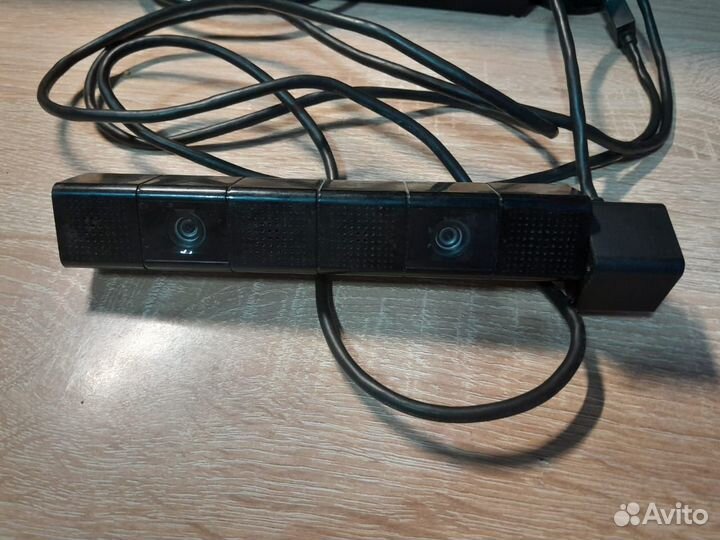Игровая приставка ps4