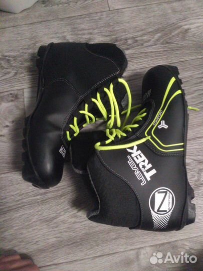 Лыжные ботинки level trek 42р (NNN)