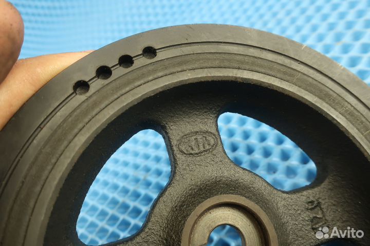 Шкив коленвала Hyundai Silaris 1 G4FA