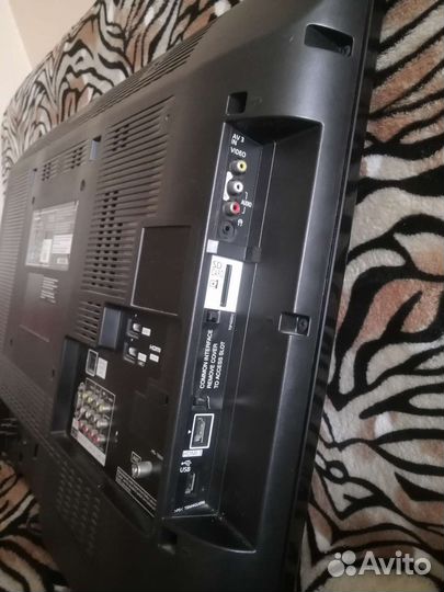 Телевизор бу Panasonic 32