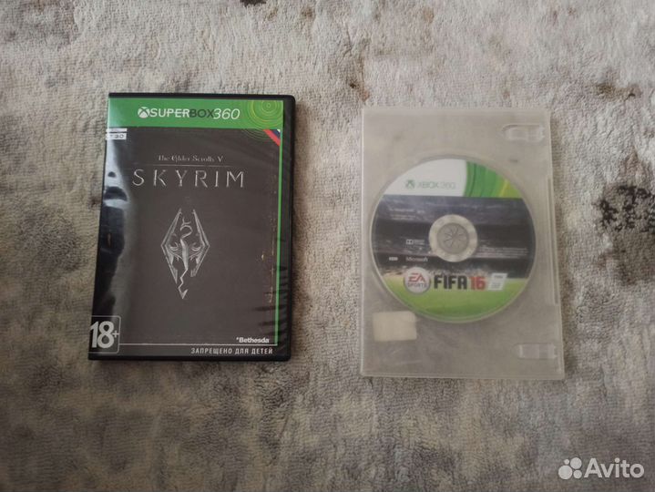 Диски на xbox 360 Fifa16 (лицензия), Skyrim не лиц