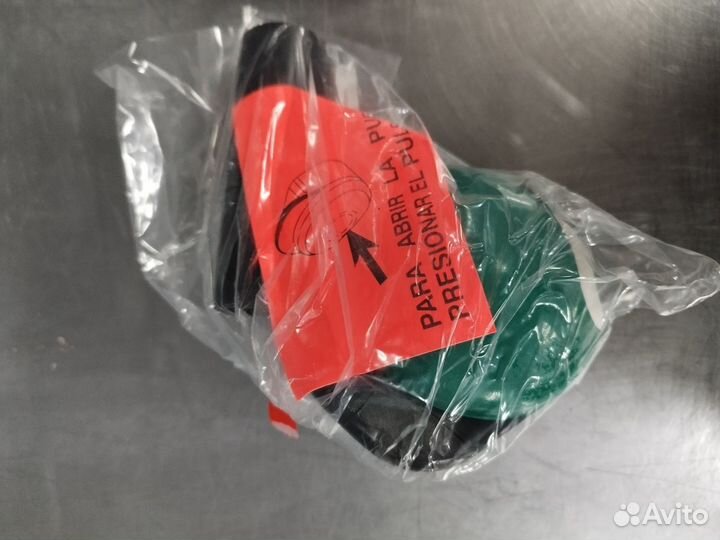 Ручка-замок Fermod 520/521 для распашной двери