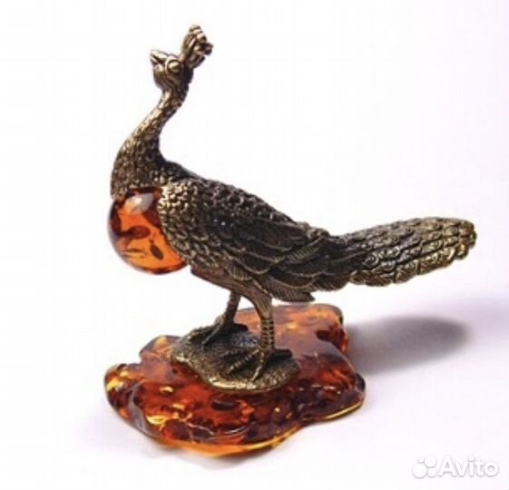 Статуэтка Павлин