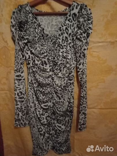 Платье женское