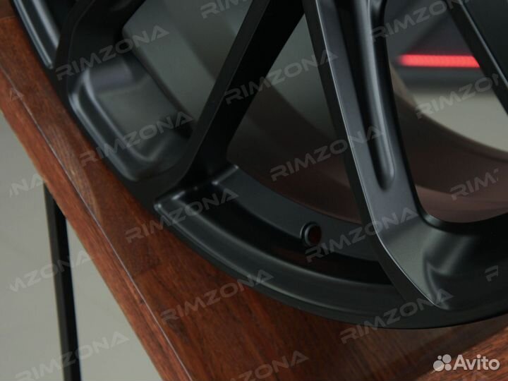 Литые диски R20 для Porsche. Арт3146