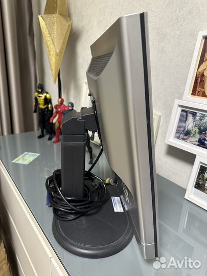 Монитор ЖК Philips 190P5