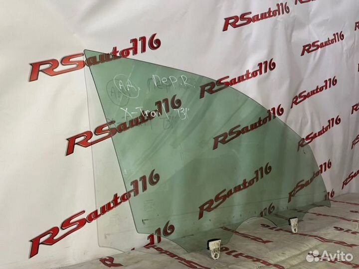 Стекло боковое переднее правое Nissan X-Trail T31