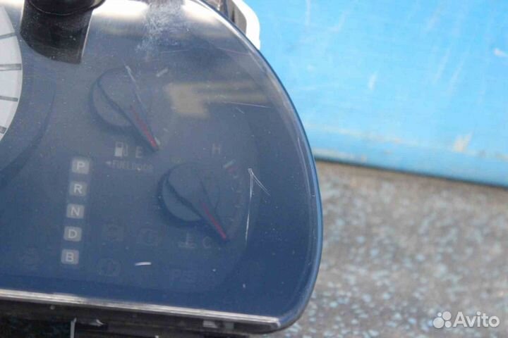 Панель приборов Toyota Kluger V (Тойота Клюгер ви)