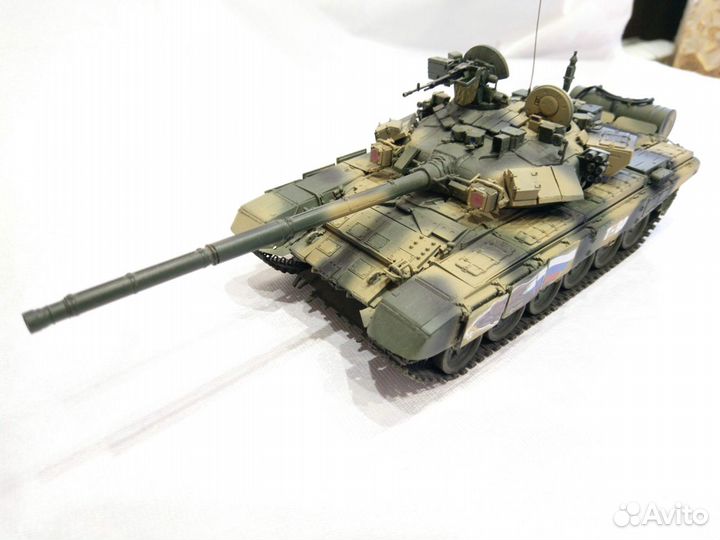 Модель танка Т-90