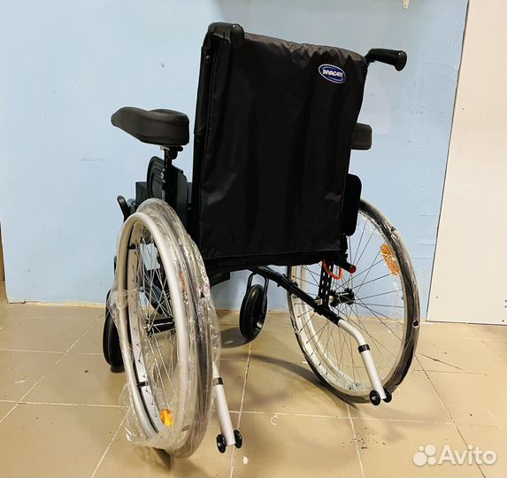 Кресло-коляска с ручным приводом Action 3 NG