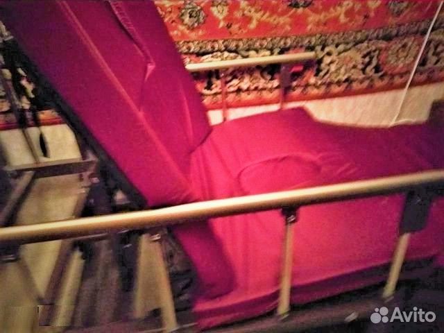 Медицинская кровать удобная для лежачих больных