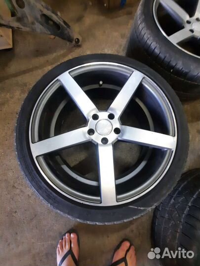 Колеса на mercedes r20 зимние