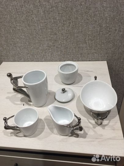 Фарфоровая посуда, коллекционная Бельгия